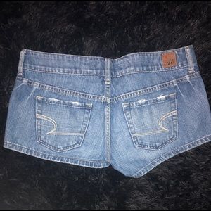American eagle jean shorts size 4